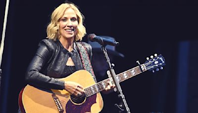 "You cannot bring people back from the dead”: Sheryl Crow slams Drake’s use of AI ‘Tupac’
