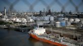U.S. oil exports to Europe hit record in March on steep discounts