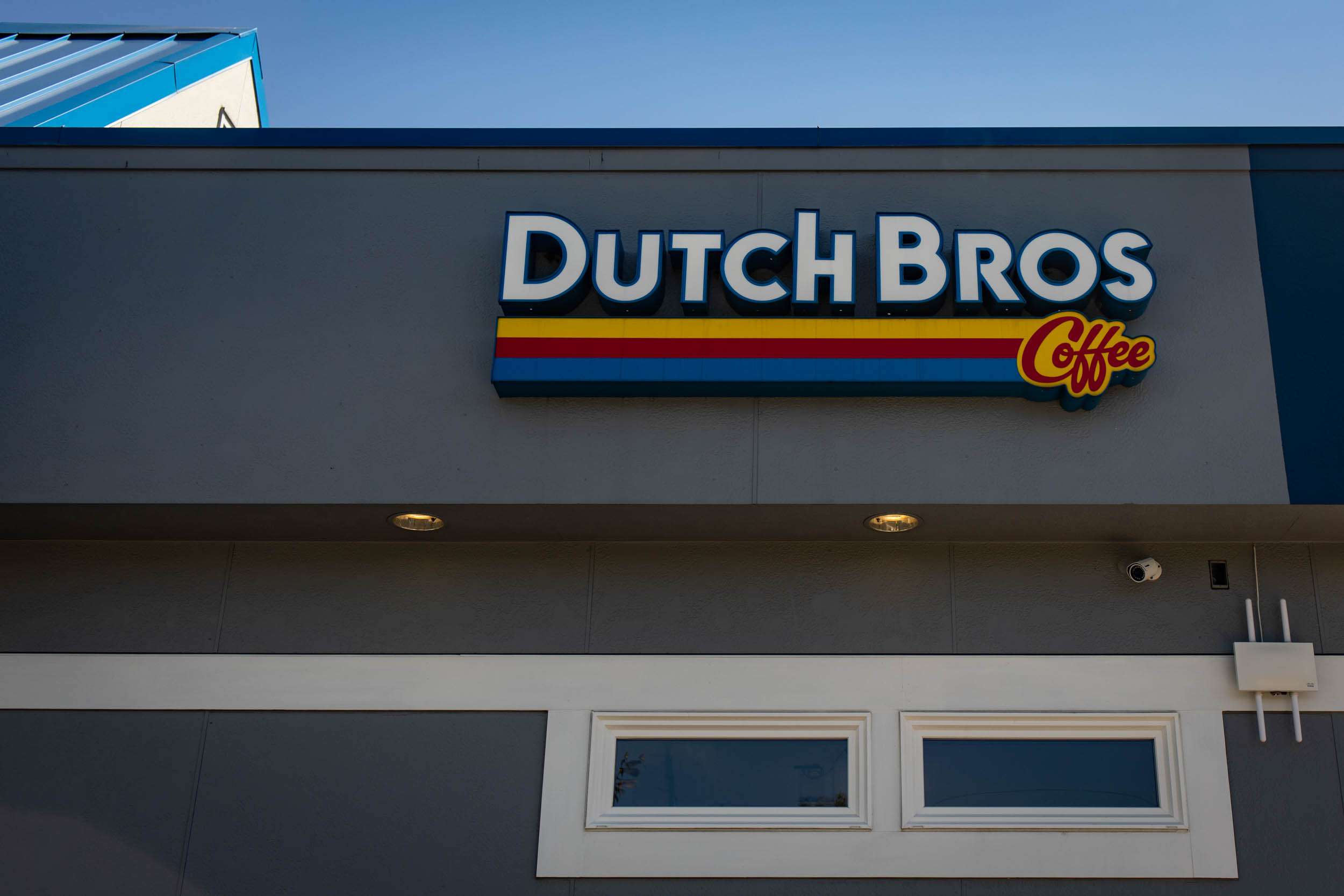 Dutch Bros Stock Tumbles on 'Underwhelming' Growth Projection