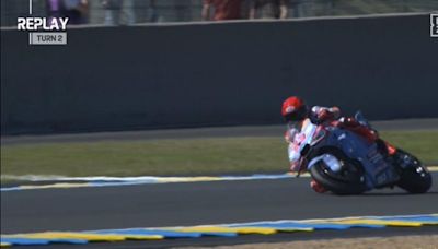 MotoGP | Así ha sido la espectacular pero estéril salvada de Marc Márquez en Le Mans