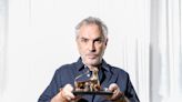 Alfonso Cuarón Says He’s Been Trying To Develop A Horror Film And Talks Why David Fincher & James Cameron...