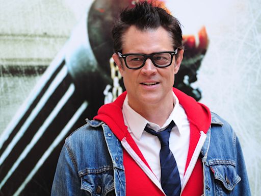 Johnny Knoxville’s Dog Tries Walking in New Shoes and It’s Cracking Everybody Up