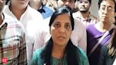 Sunita Kejriwal attacks PM Modi following the Delhi CM's arrest, says 'dictator' should be destroyed