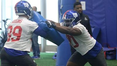 Giants sign undrafted defensive tackle Elijah Chatman to training camp roster