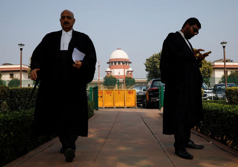 ‘Too much heat’ hits Delhi courts, judges asked to let lawyers ditch robes