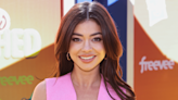 Sarah Hyland Spends the Holidays With ‘Modern Family’ Castmate