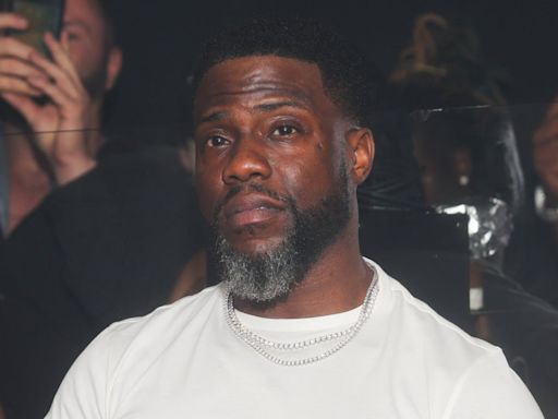 Kevin Hart Hilariously Explains Viral Moment Looking Bored With Latto and Usher