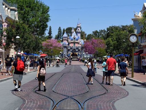 $50/day: California's Disneyland offers tickets discounts all summer