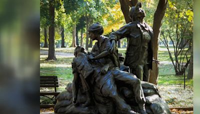 Sacrifices of women in war remembered during Honor Flight Southern Nevada trip to Washington D.C.