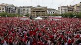 San Fermín 2024: así se ha vivido el Chupinazo en la Plaza del Castillo