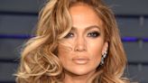 JLo and her doppelgänger just did a synchronised makeup routine and it’s scary how alike they look