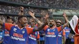 Maa Tujhe Salam: Team India Vibing to AR Rahman's Vande Matram will Give You Goosebumps | WATCH - News18