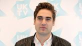 El hijo de Charlie Simpson, de la banda Busted, sufre un ahogamiento en seco tras un día de piscina