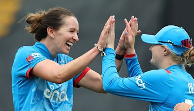 Kate Cross: England bowler eyes sweep of New Zealand in ODI series as hosts develop 'ruthless streak'