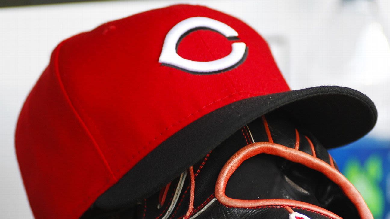 Reds place RHP Pagan (triceps) on 15-day IL