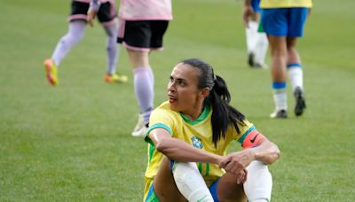 Brazil women's star Marta to retire from international soccer