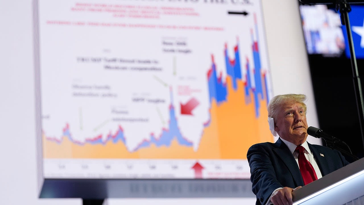 Trump breaks out immigration chart shown right before assassination attempt: ‘Saved my life’