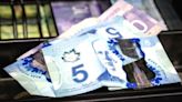 Canada 'sleepwalking' into cashless society, consumer advocates warn | CBC News