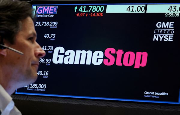 GameStop shares rise 25% in premarket trading after $933 million stock sale