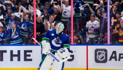 Canucks lose DeSmith to another team in free agency | Offside