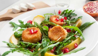 Salade de chèvre chaud au miel : la recette gourmande et la vinaigrette secrète qui change tout