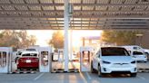 Here's the how many public EV charging ports the US has now