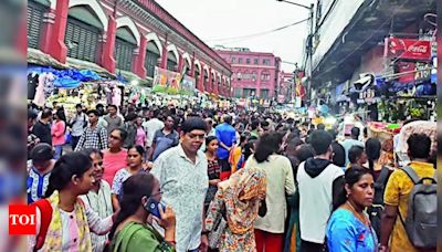 Last-Minute Puja Shopping in Kolkata Amidst Rain and Rallies | Kolkata News - Times of India