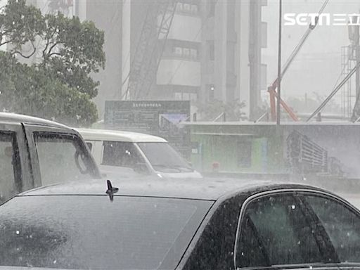 快訊／快躲雨！大雷雨開轟超過1小時 2縣市「示警區域」一覽