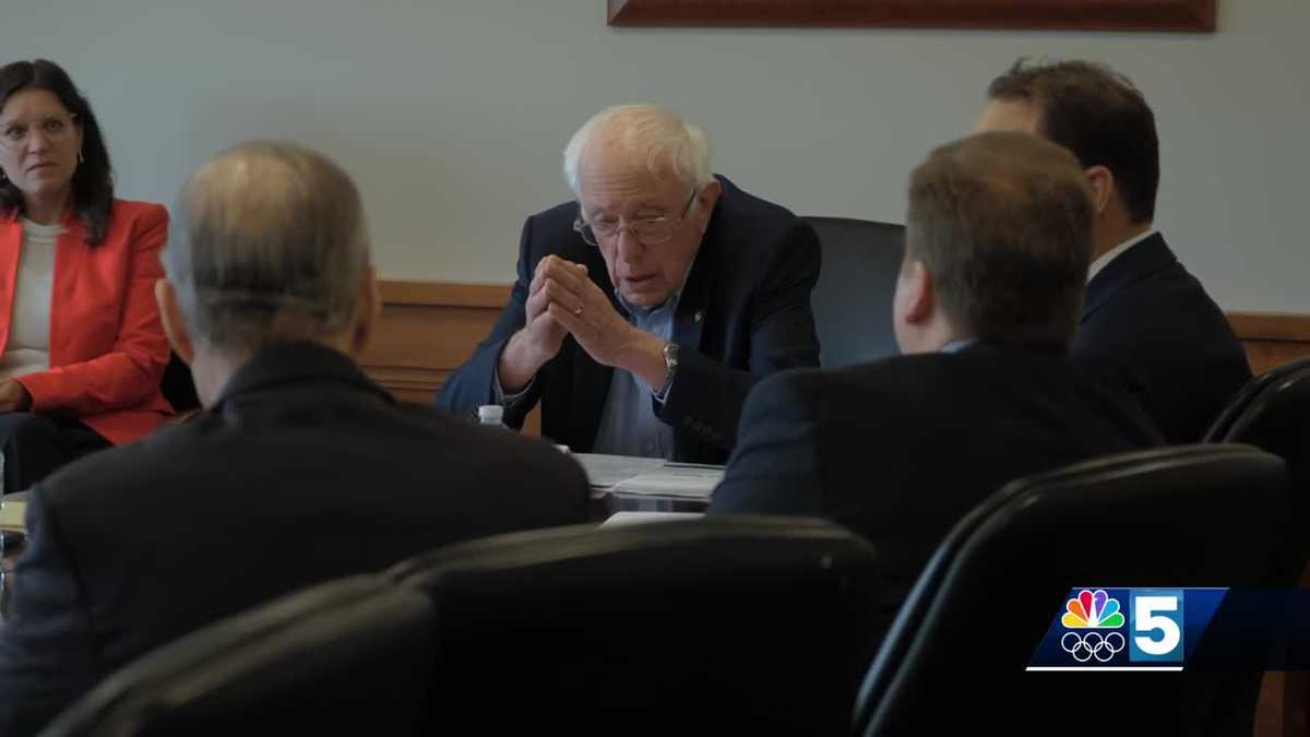 Sen. Bernie Sanders urging Vermont health care leaders to fight on high costs