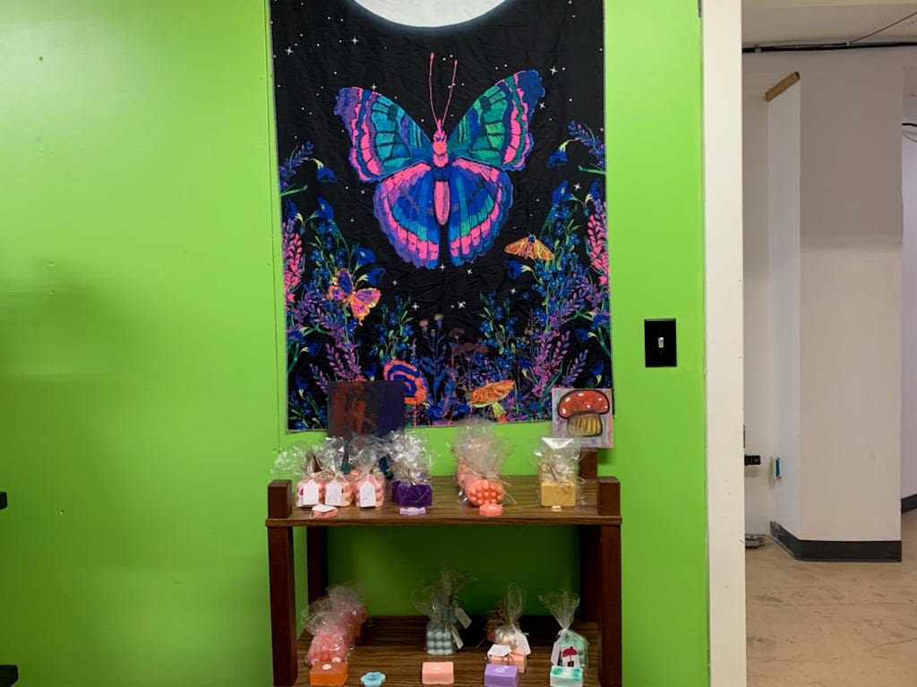 New gift shop in South Milwaukee sells handmade soap, essential oils, clothes and more