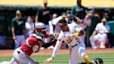 Gurriel scores go-ahead run in 9th to lead Diamondbacks past A's, 5-3