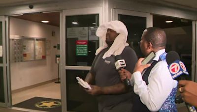 Sean Kingston walks out of Broward jail after posting bond; charged with $1 million in fraud