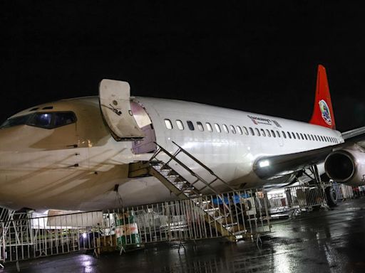 Avião Alegre, atração instalada ao lado do Beira-Rio, terá sessão de estreia na sexta-feira | GZH