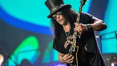 Slash, el histórico guitarrista de Guns N’ Roses, lanzó su nuevo álbum en solitario: “Orgy of the Damned”