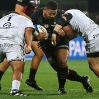 Toulouse hold off spirited Top 14 debutants Vannes