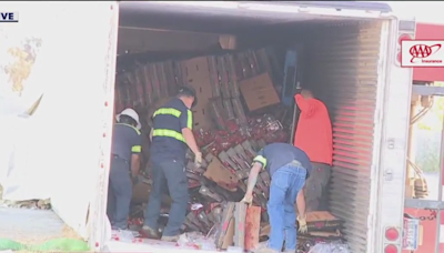 Traffic jam: Truck carrying 40K pounds of strawberries overturns in San Jose