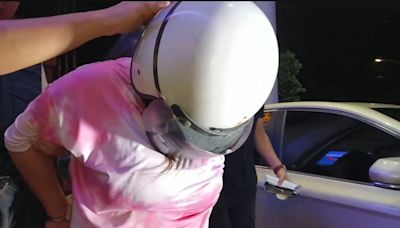 令人髮指！惡劣女毒蟲拒警盤查開車逃逸 所長劉宗鑫遭拖行不幸殉職