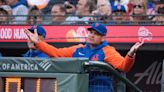 Carlos Mendoza calls 'bull' on controversial game-ending call in Mets-Cubs