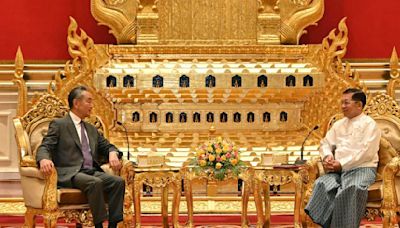 China's foreign minister meets with Myanmar's military boss as civil war strains their relations