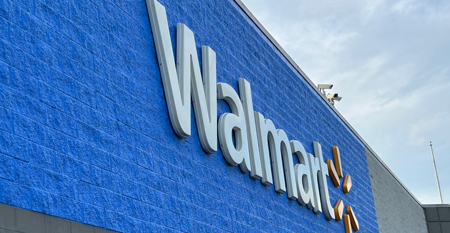 Walmart involved in dog food recall