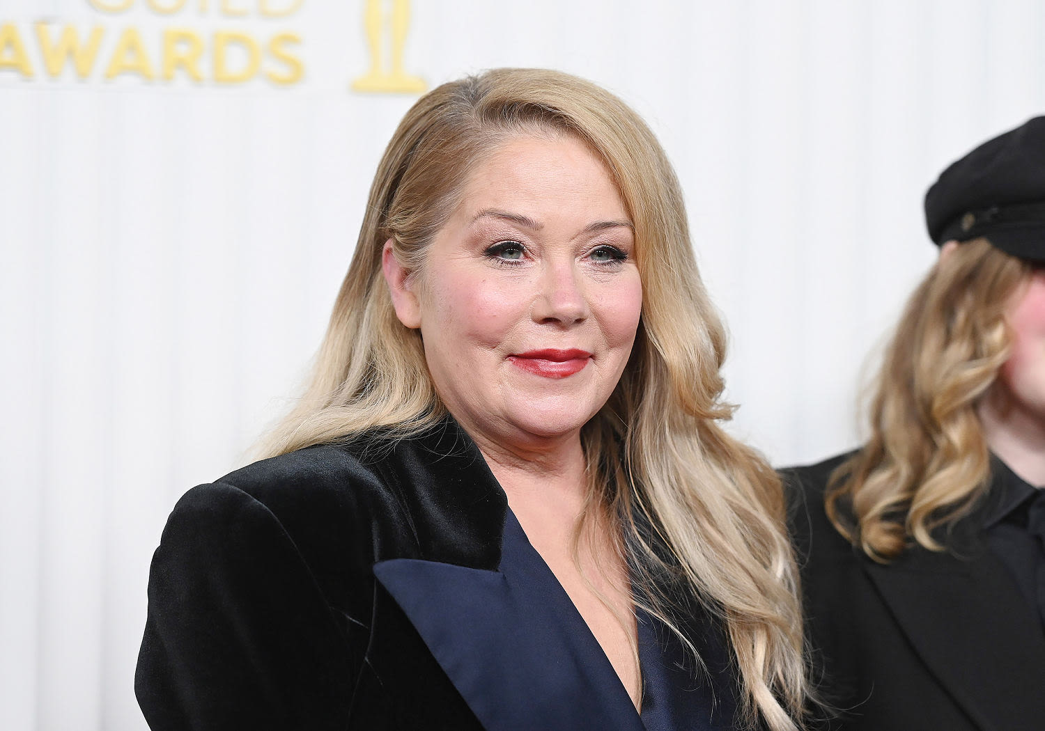 Christina Applegate says she's in a 'real depression' due to MS symptoms: 'Kind of scaring me'