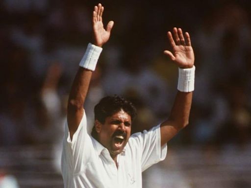 Kapil Dev Unanimously Elected as PGTI President - News18