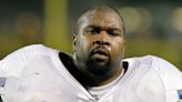 Dallas Cowboys' Larry Allen Dies Suddenly at Age 52