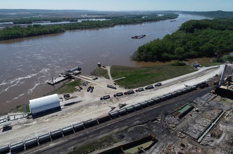 Jefferson County Port Authority Buys Land for New Mississippi River Terminal