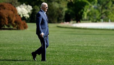 Biden No Longer Walks Alone to Marine One Alone for a Reason