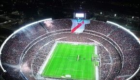 Lucho González: de la anécdota con Juanfer al recuerdo de la final de River con el Barcelona