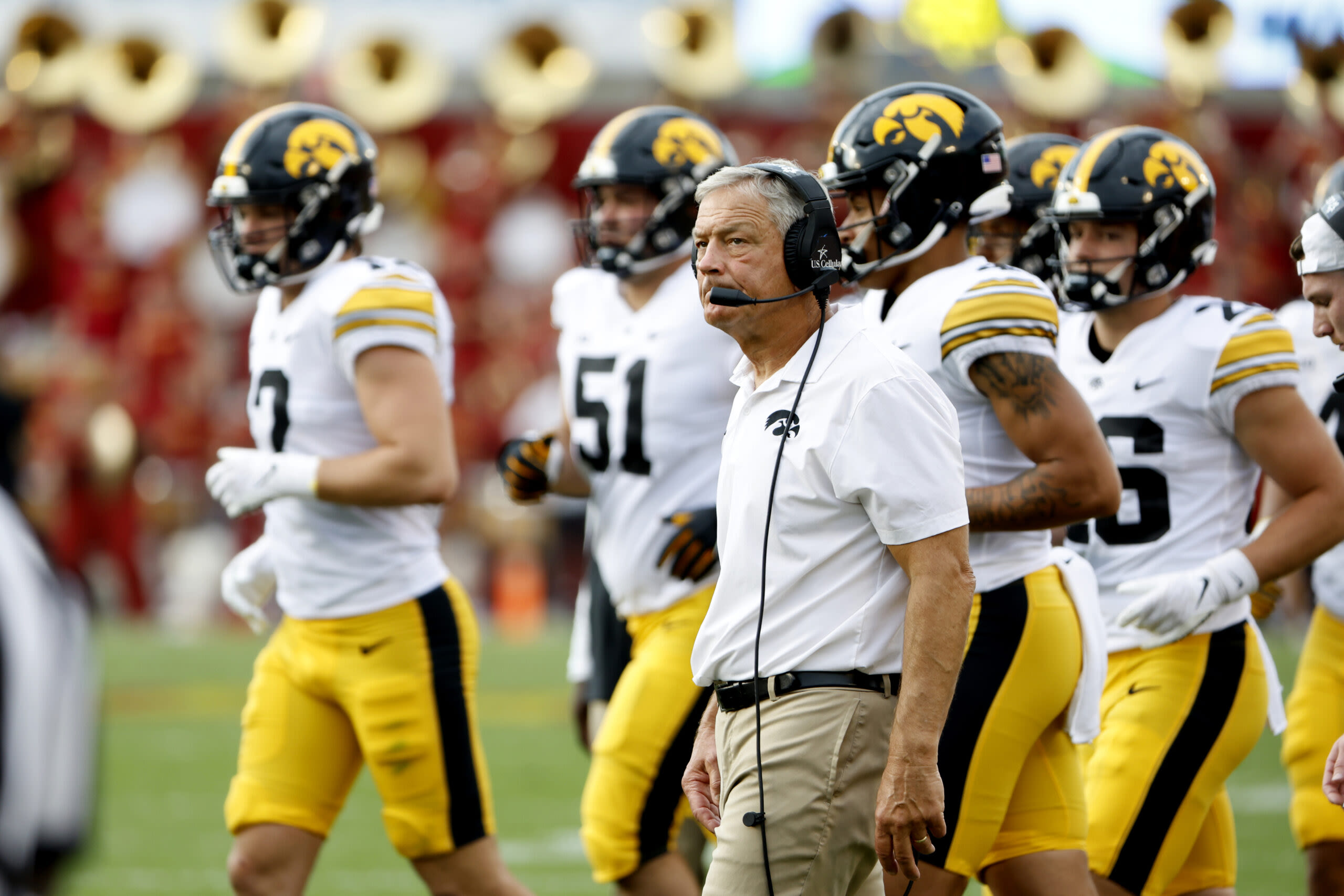 Iowa Hawkeyes crack top 20 of ESPN’s college football future power rankings