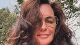 Kristin Davis Goes Makeup-Free with 'Fluffy Safari Hair' in Kenya Days After Glam Paris Fashion Week Appearance