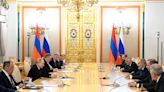 Russia's Putin sees prospects of settlement between Azerbaijan, Armenia