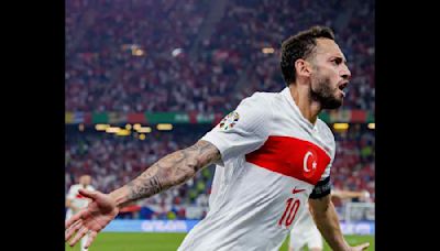 Euro 2024: Turkey beat 10-man Czech Republic, set up last-16 clash with Austria